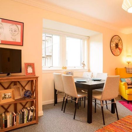 Altido Lovely Apartment For 4 With Free Parking Edimburgo Esterno foto