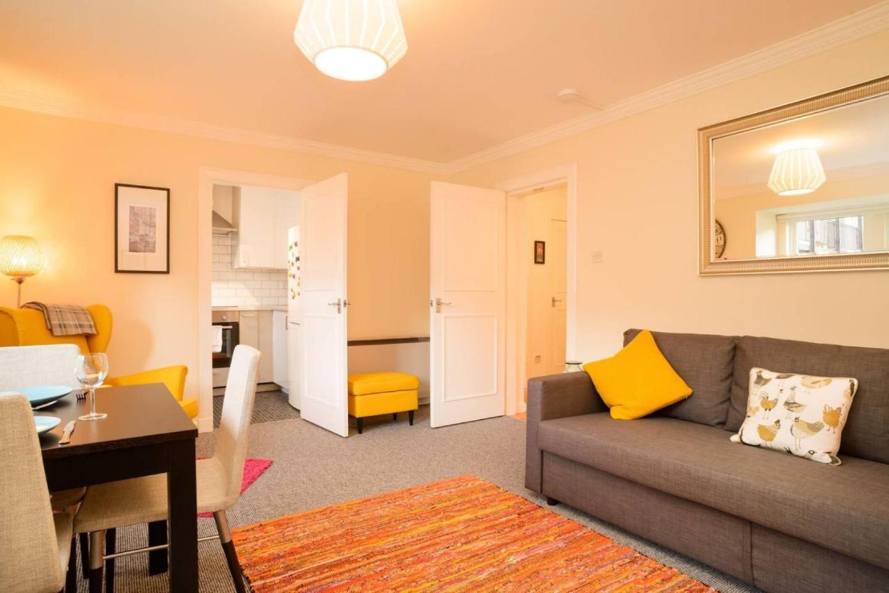 Altido Lovely Apartment For 4 With Free Parking Edimburgo Esterno foto
