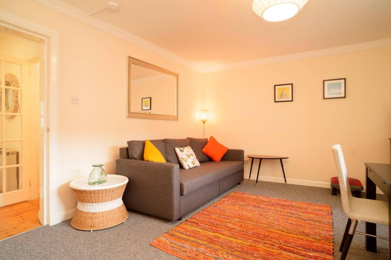 Altido Lovely Apartment For 4 With Free Parking Edimburgo Esterno foto