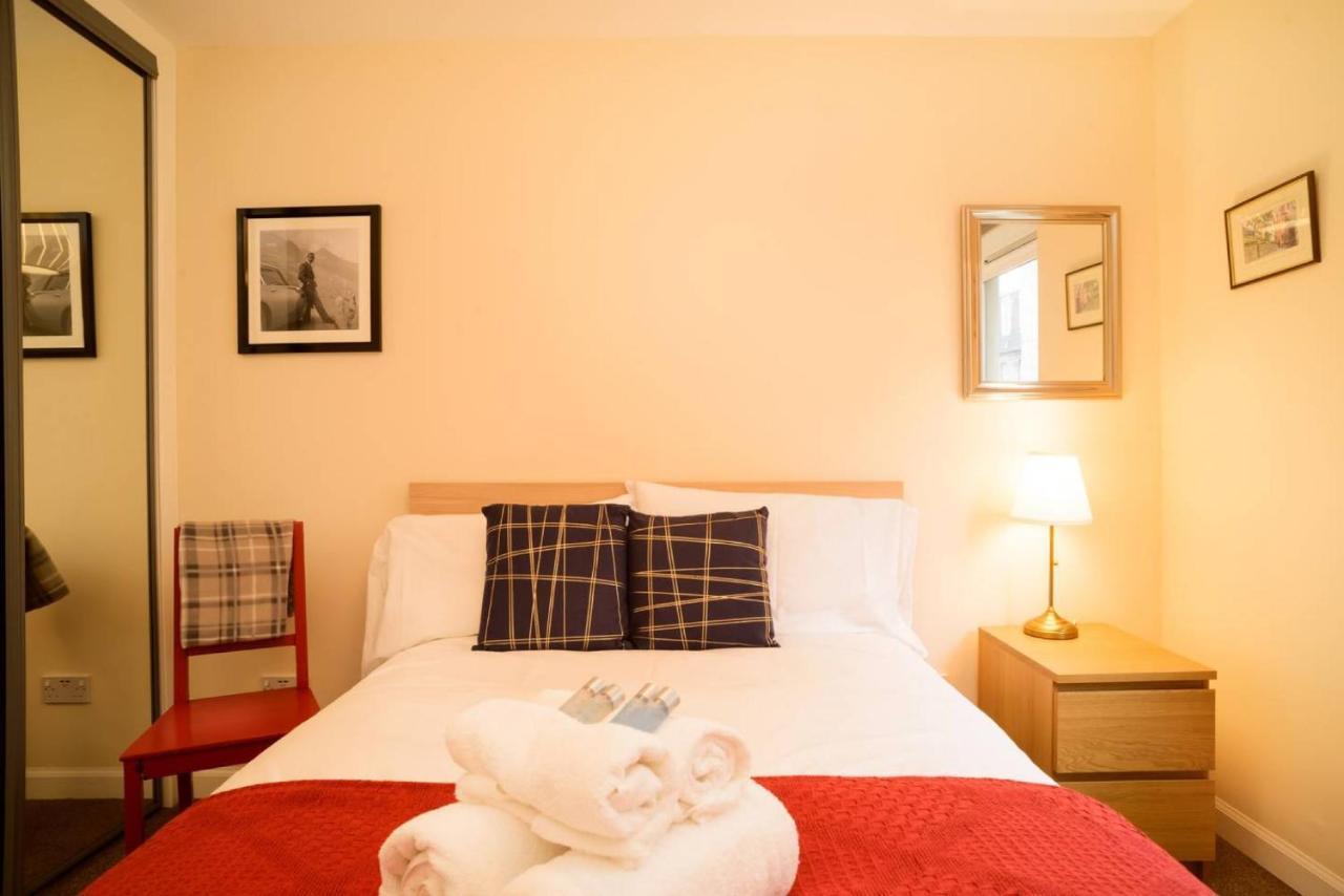 Altido Lovely Apartment For 4 With Free Parking Edimburgo Esterno foto