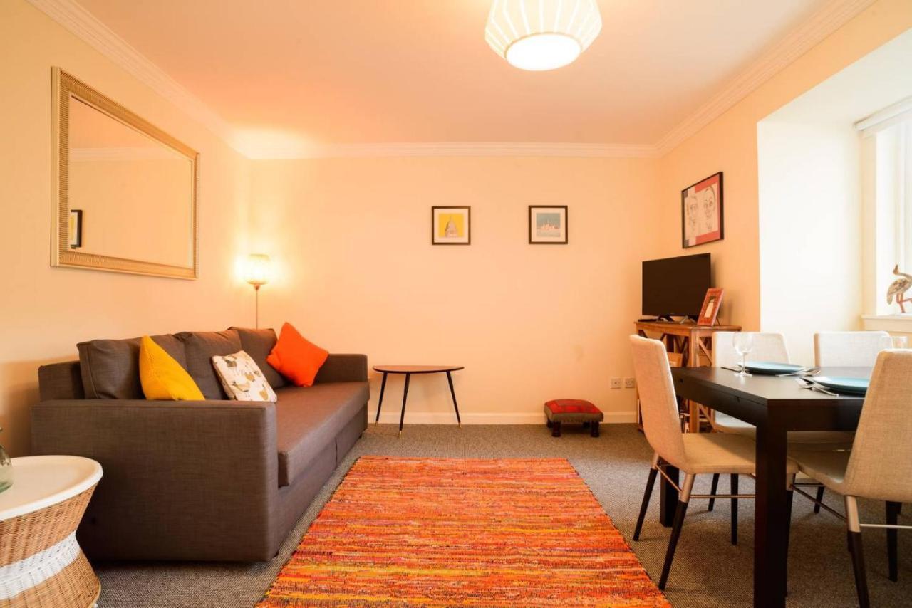 Altido Lovely Apartment For 4 With Free Parking Edimburgo Esterno foto
